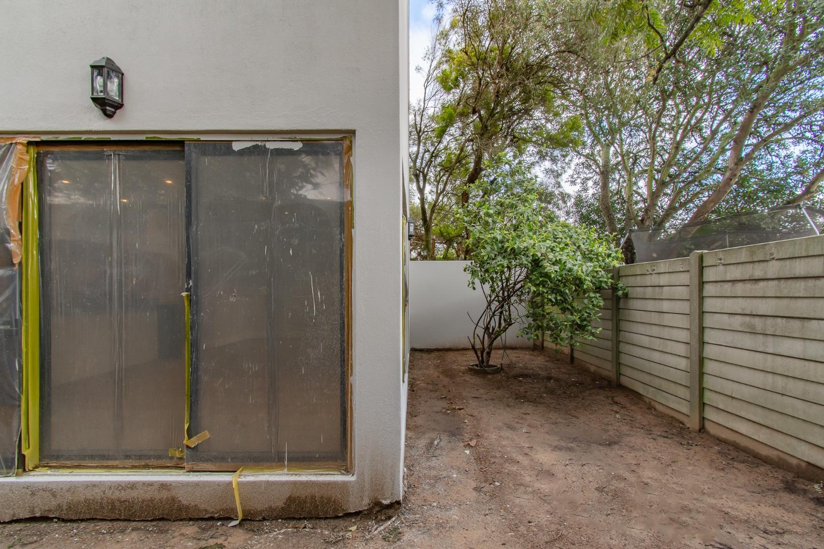 768597_21.jpg